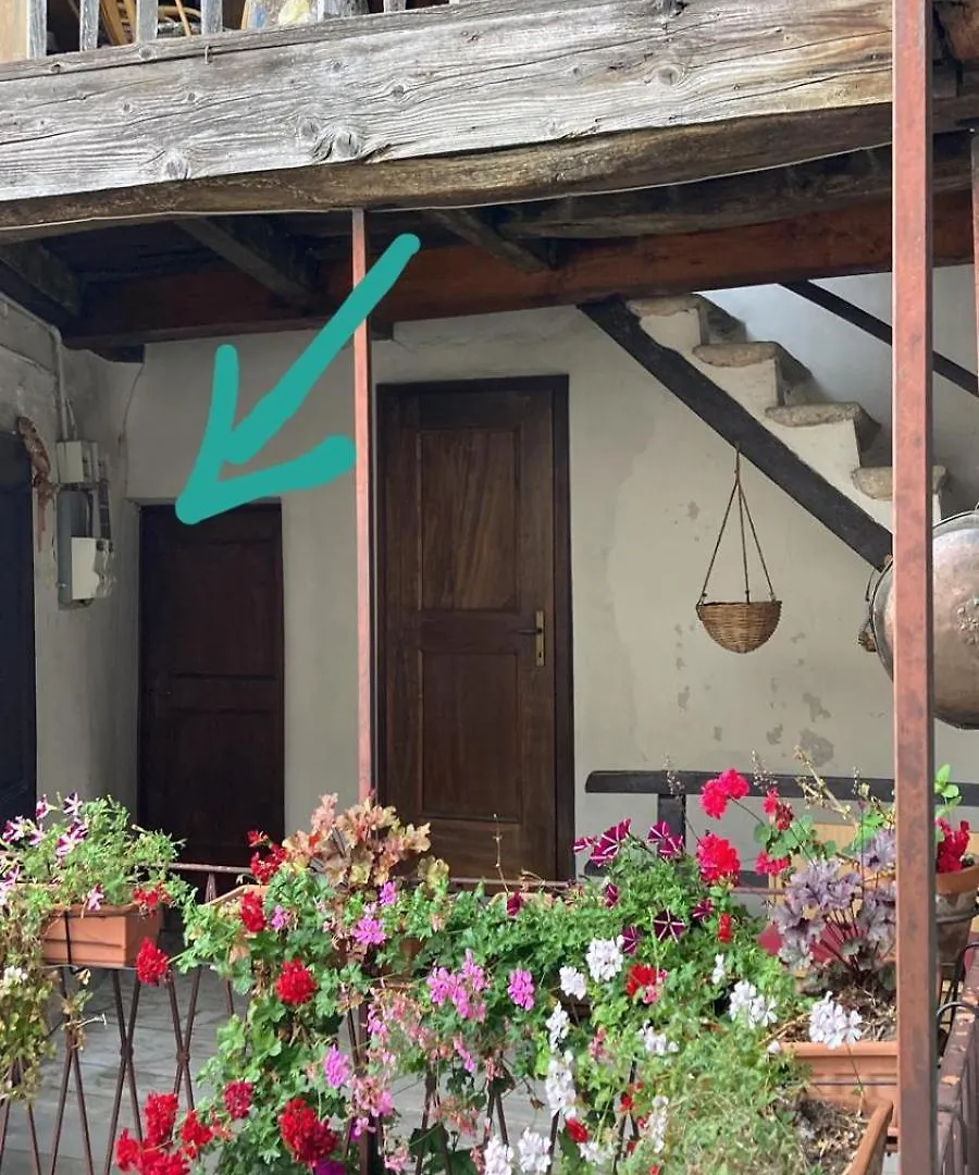 La Corte Del Poeta Arcumeggia Bed & Breakfast